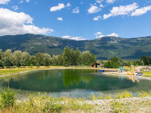 1015 Cedar Grove Road, Pemberton, BC 