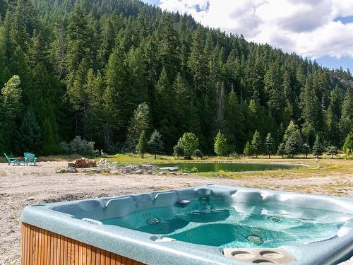 1015 Cedar Grove Road, Pemberton, BC 