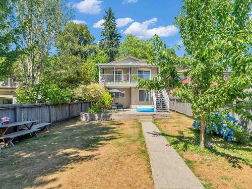 1553 Burrill Avenue, North Vancouver, BC 