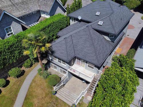 4225 Evergreen Avenue, West Vancouver, BC 