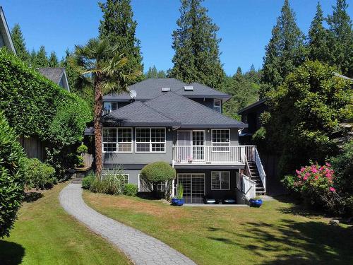 4225 Evergreen Avenue, West Vancouver, BC 