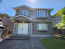 2526 E 28TH AVENUE  Vancouver, BC V5R 1R6