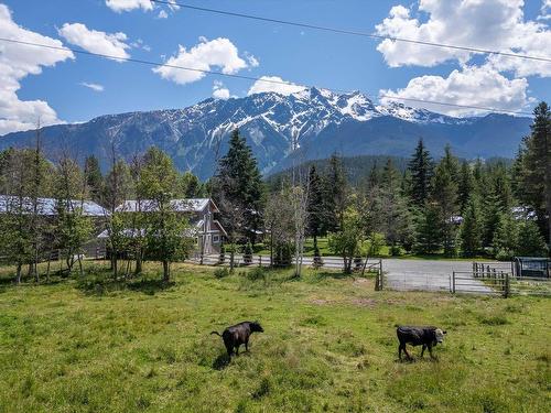 1470 Fraser Road, Pemberton, BC 