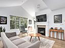 302 333 E 1St Street, North Vancouver, BC 