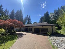 437 SOUTHBOROUGH DRIVE  West Vancouver, BC V7S 1M3