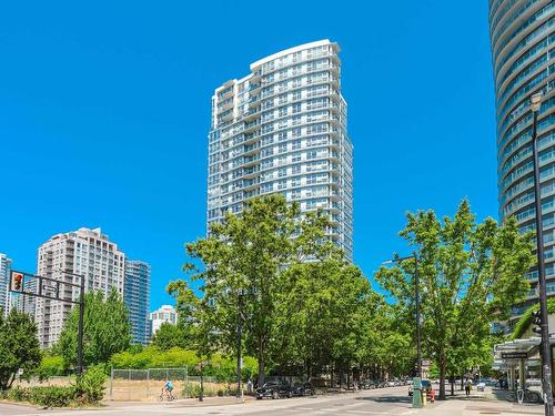 811 939 Expo Boulevard, Vancouver, BC 