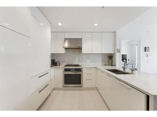 Ph17 6033 Gray Avenue, Vancouver, BC 