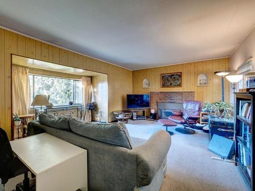 5159 Sunshine Coast Highway, Sechelt, BC 