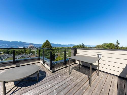 3755 W 13Th Avenue, Vancouver, BC 