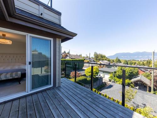 3755 W 13Th Avenue, Vancouver, BC 