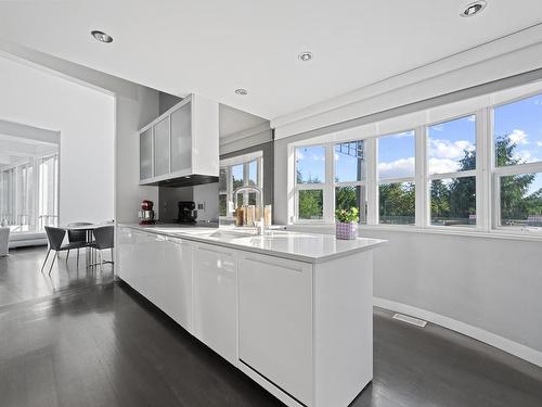 4345 Rockridge Road, West Vancouver, BC 