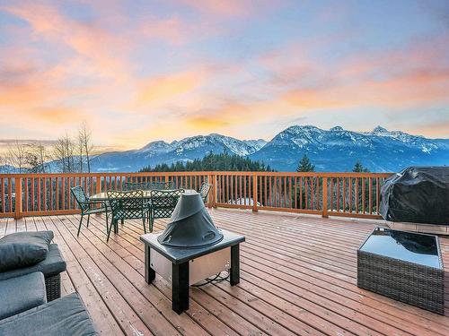 1027 Glacier View Drive, Squamish, BC 