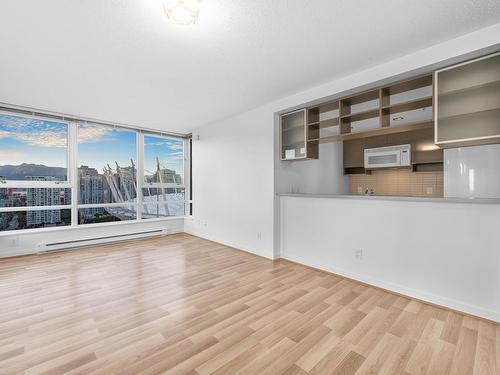 2908 928 Beatty Street, Vancouver, BC 