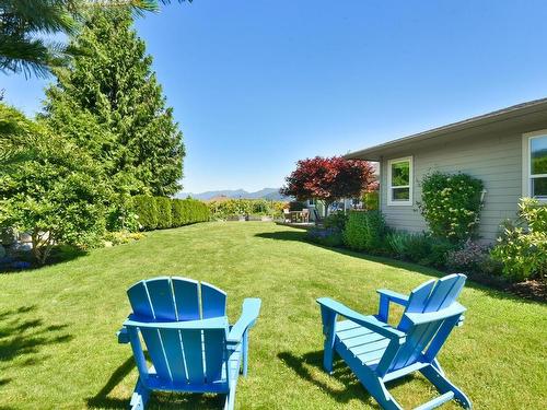 6387 Piper Place, Sechelt, BC 