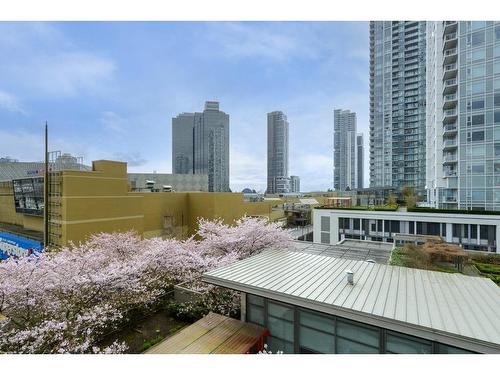 610 4688 Kingsway, Burnaby, BC 