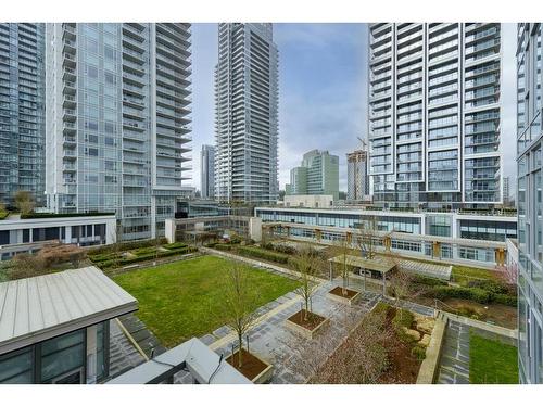 610 4688 Kingsway, Burnaby, BC 