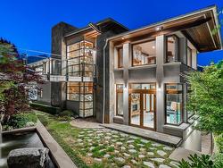 561 BALLANTREE ROAD  West Vancouver, BC V7S 1W4