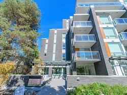 102 5058 CAMBIE STREET  Vancouver, BC V5Z 2Z5