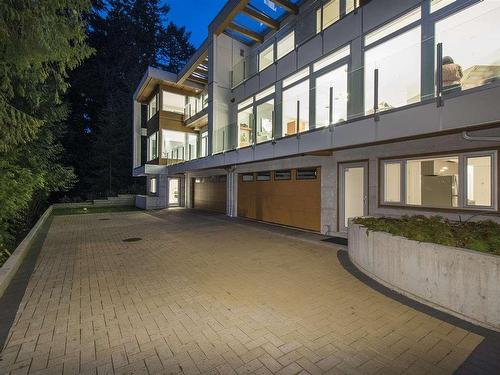 968 Duchess Avenue, West Vancouver, BC 