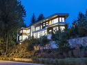 970 Duchess Avenue, West Vancouver, BC 