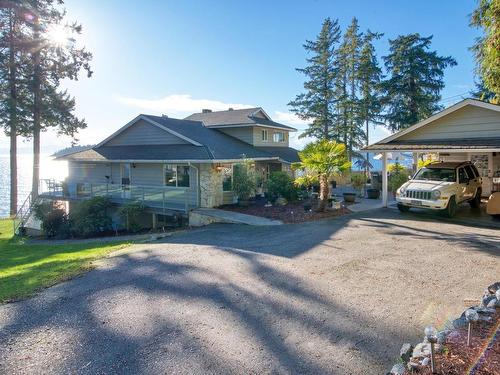 6437 Sunshine Coast Highway, Sechelt, BC 