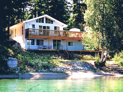 7260 W Gun Lake Road, Pemberton, BC 