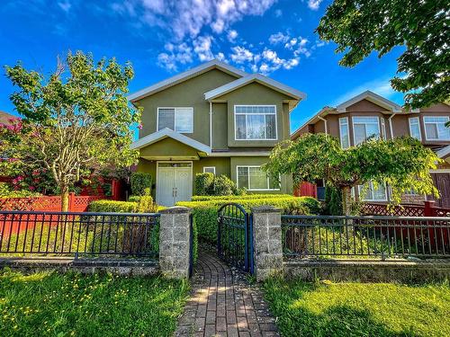 4840 Pender Street, Burnaby, BC 