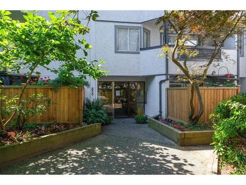 108 809 W 16 Street, North Vancouver, BC 