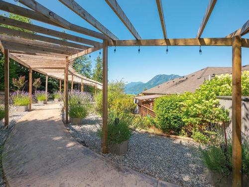 6391&93 Sandpiper Road, Sechelt, BC 