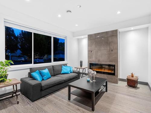 7493 Gatineau Place, Vancouver, BC 