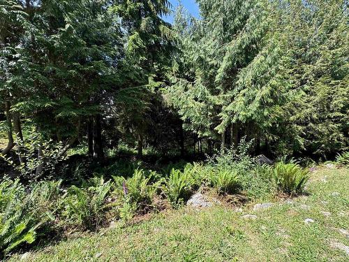 6016 Leaning Tree Road, Halfmoon Bay, BC 