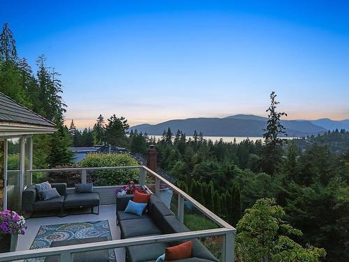 5480 Keith Road, West Vancouver, BC 