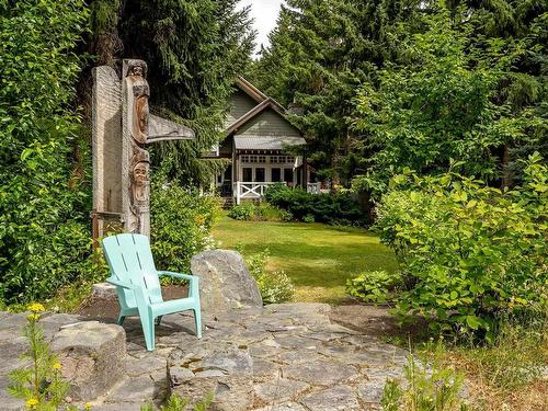 7313 Fitzsimmons Road South, Whistler, BC 