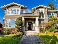 314 E CARISBROOKE ROAD  North Vancouver, BC V7N 1N3