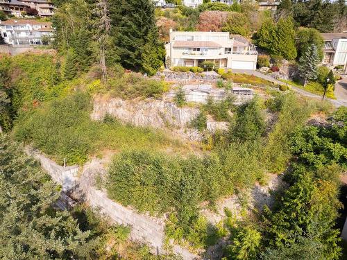 4783 Westwood Place, West Vancouver, BC 