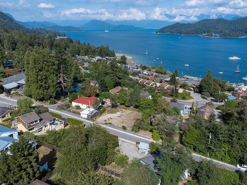 564 North Fletcher Road, Gibsons, BC 