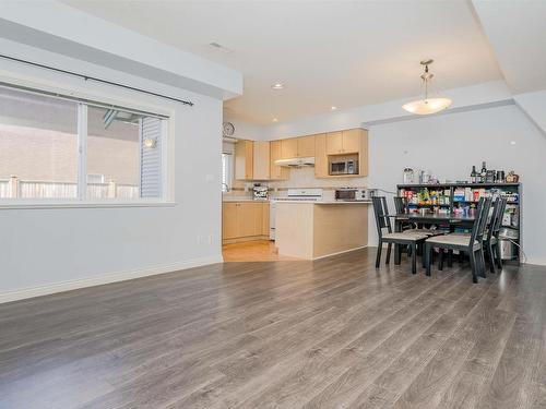 25 10411 Hall Avenue, Richmond, BC 