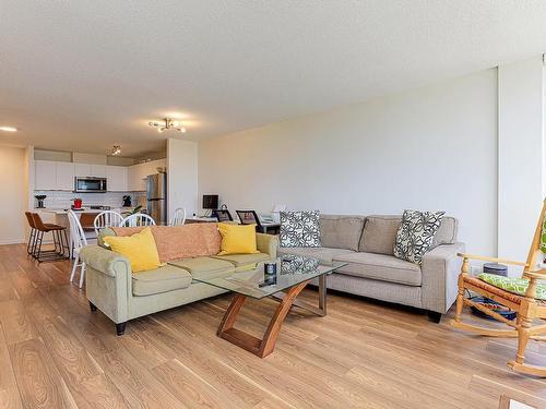 1704 2088 Madison Avenue, Burnaby, BC 