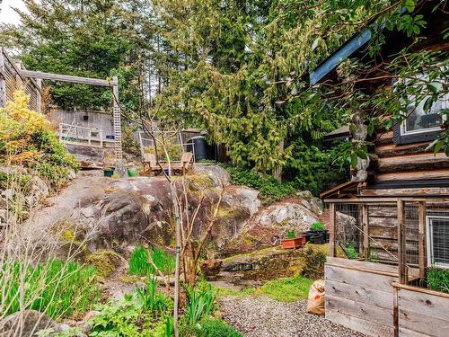 5817 Pebble Crescent, Sechelt, BC 