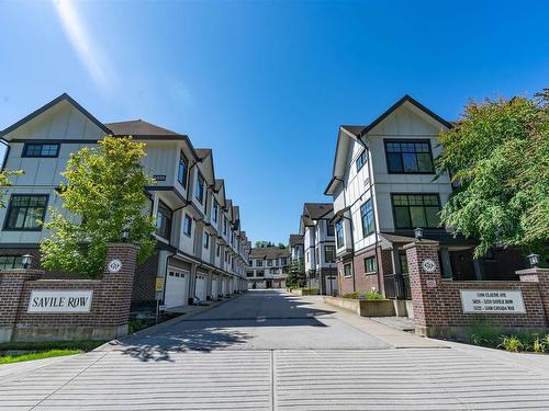 3 5188 Savile Row, Burnaby, BC 