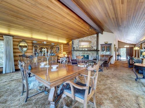 9862 Wescan Road, Halfmoon Bay, BC 