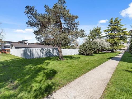 209 3451 Springfield Drive, Richmond, BC 