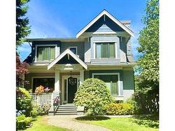 3695 W 34TH AVENUE  Vancouver, BC V3B 2P5