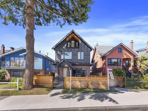 2551 Triumph Street, Vancouver, BC 