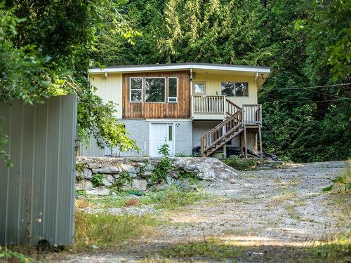 6960 Sunshine Coast Highway, Sechelt, BC 