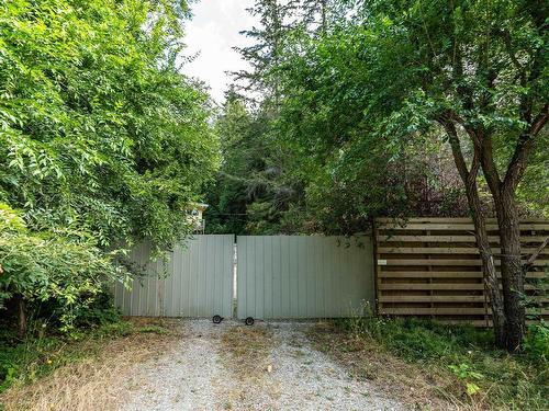 6960 Sunshine Coast Highway, Sechelt, BC 