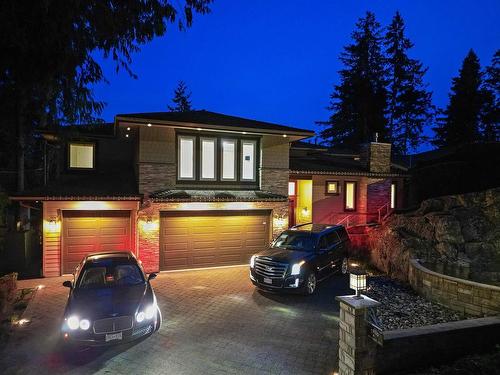 3930 Bayridge Avenue, West Vancouver, BC 