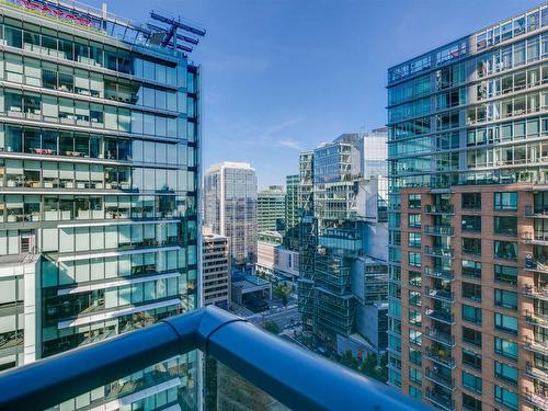 2608 777 Richards Street, Vancouver, BC 