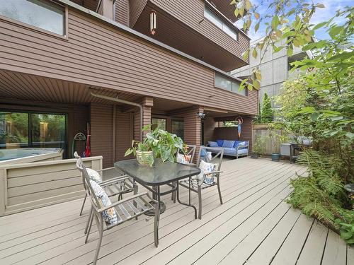 101 1827 W 3Rd Avenue, Vancouver, BC 