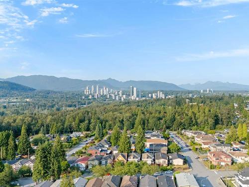 7372 2Nd Street, Burnaby, BC 